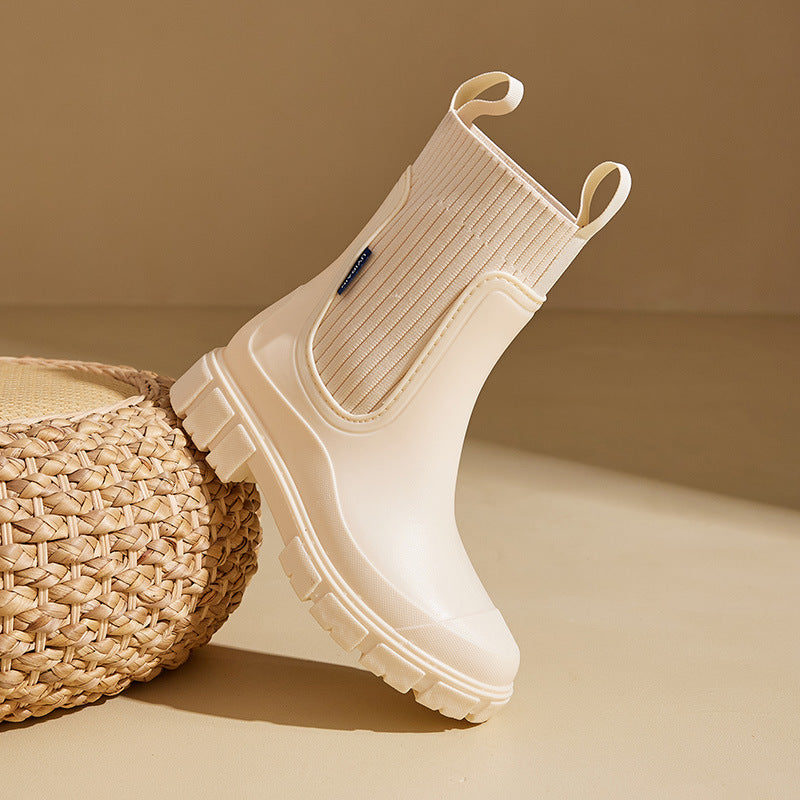 Valerie | Classic Pull-On Ankle Boots