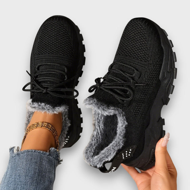 Betty | Cozy Lace-Up Winter Sneakers