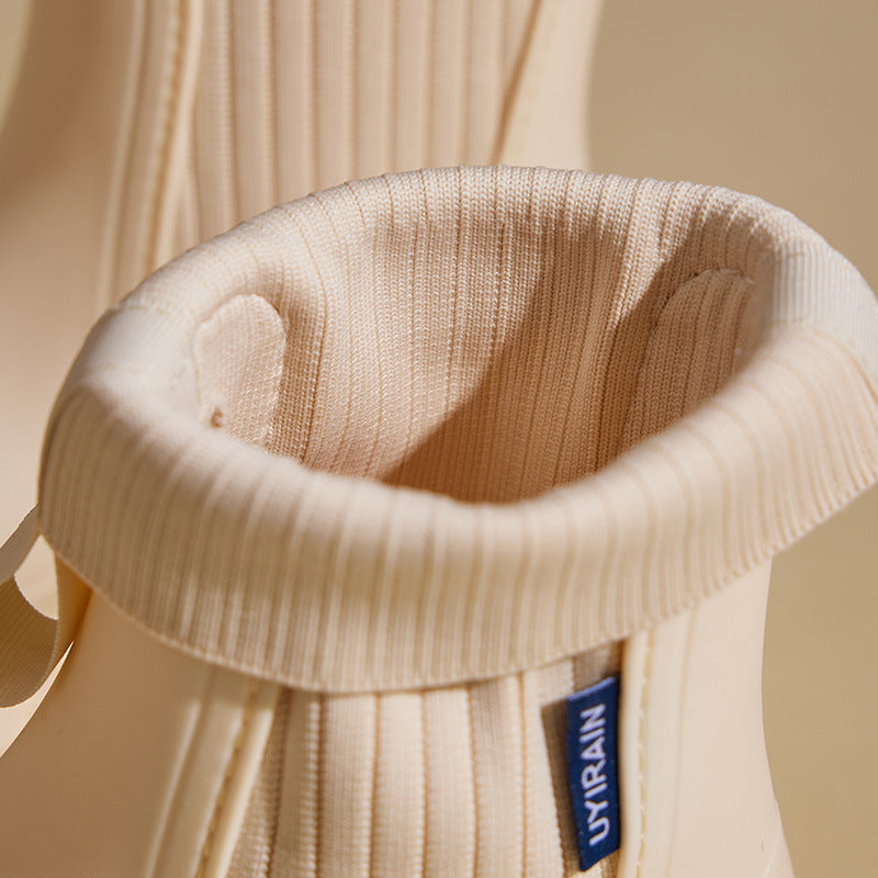 Valerie | Classic Pull-On Ankle Boots