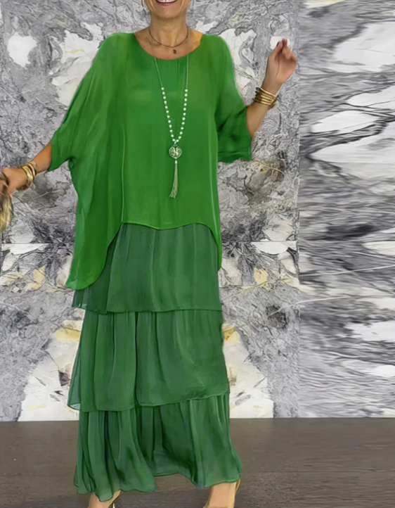 Vivienne | Flattering Flow Silhouette Maxi Dress