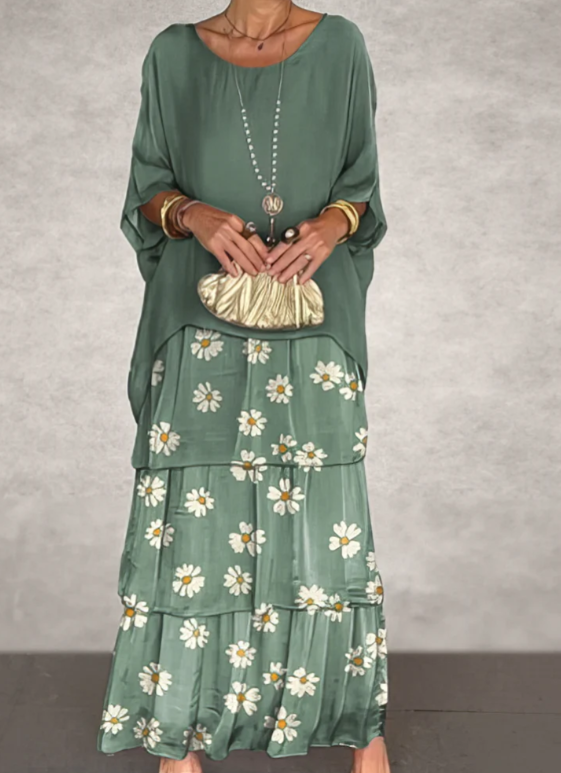 Vivienne | Flattering Flow Silhouette Maxi Dress