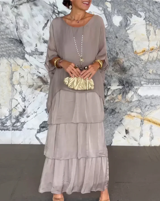 Vivienne | Flattering Flow Silhouette Maxi Dress