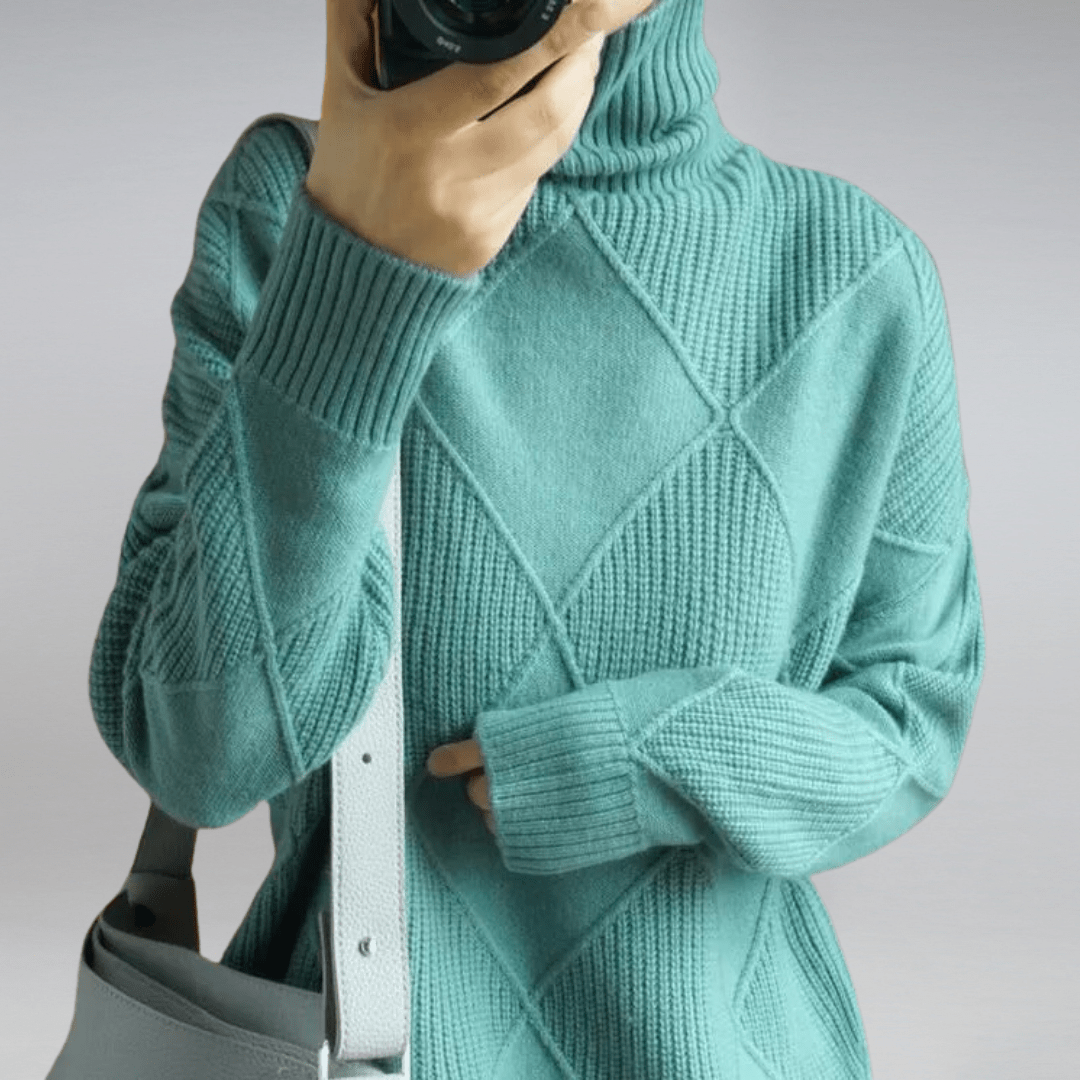 Abigail | Soft turtleneck sweater