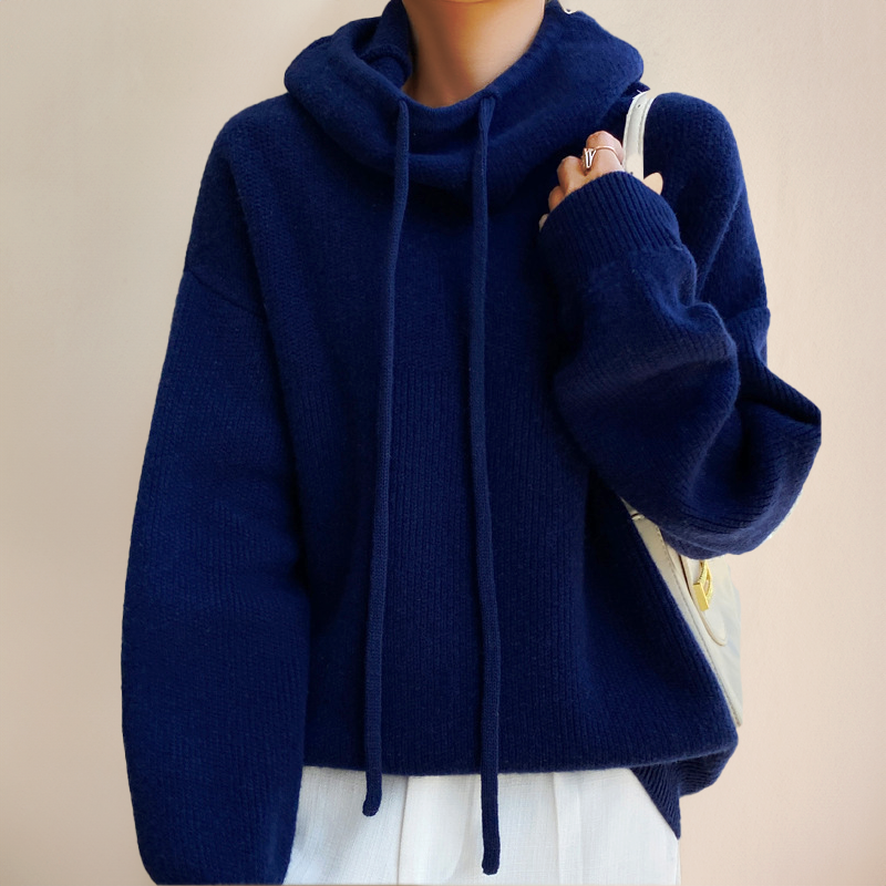 Elvire | Cozy Hooded Pullover Style